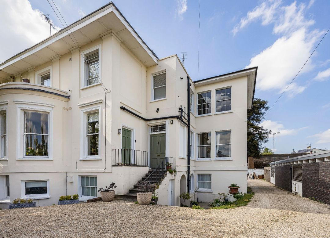 Property Image 0