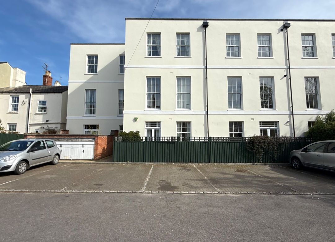 Property Image 0