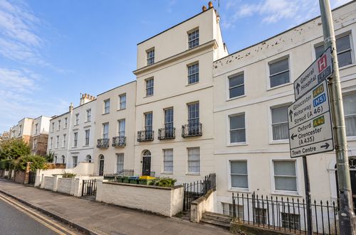 Property Image 0