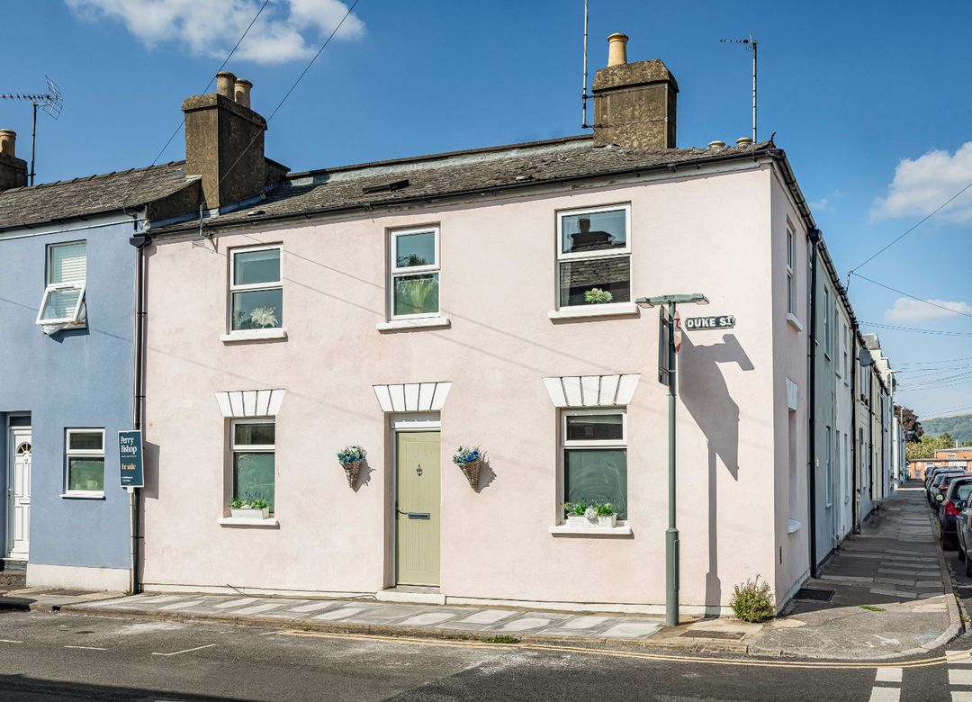 Property Image 0