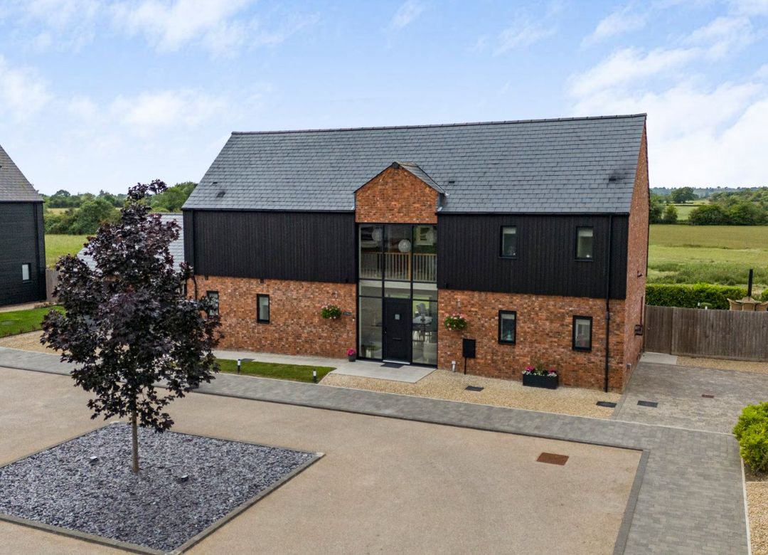 Property Image 0