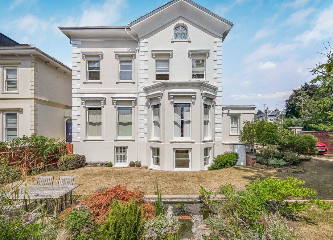 Property Image 0
