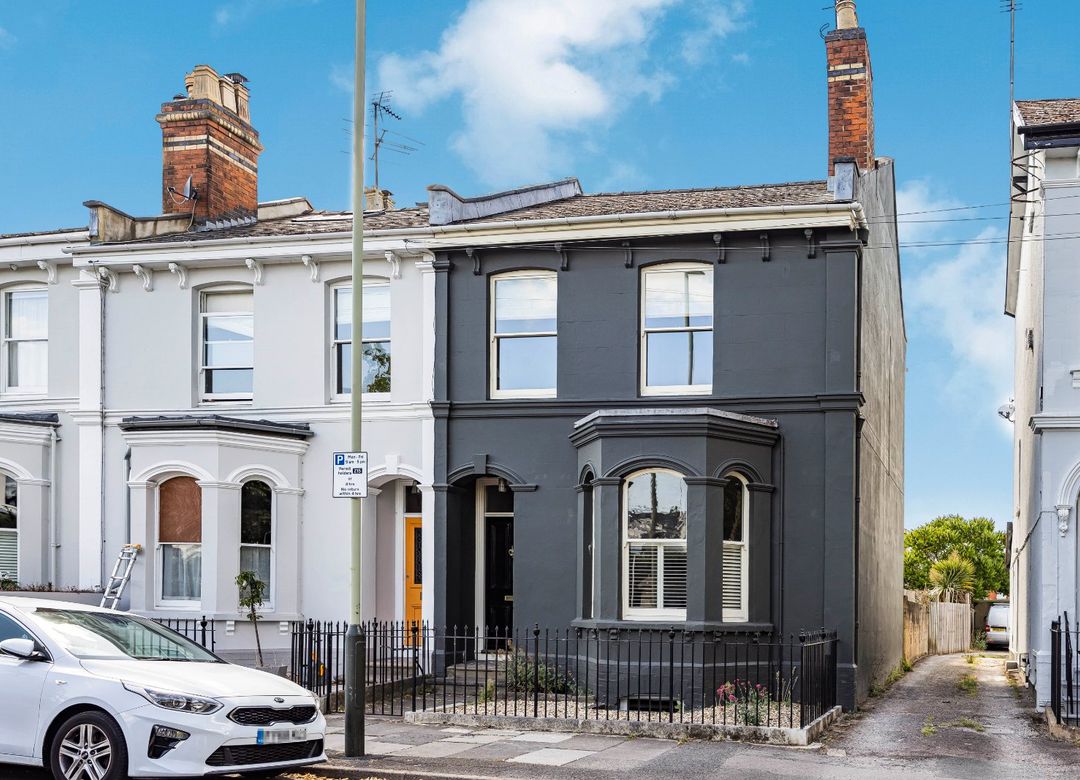 Property Image 0