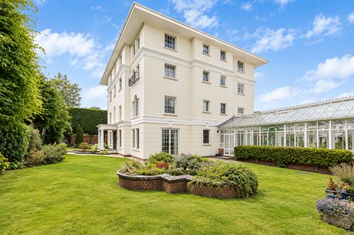 Property Image 0