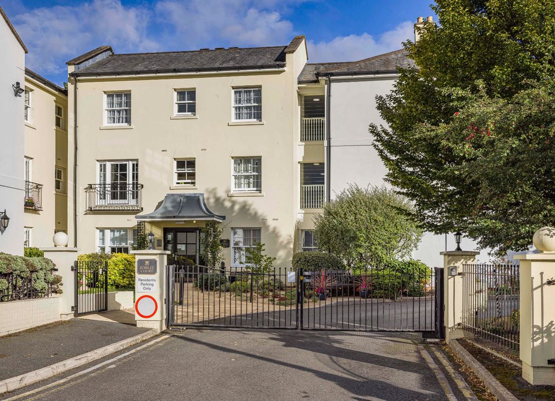 Property Image 0