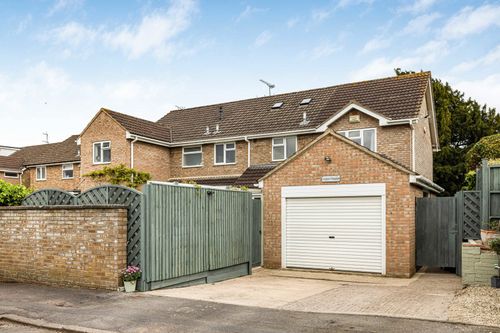 Property Image 0