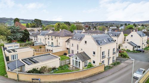 Property Image 0