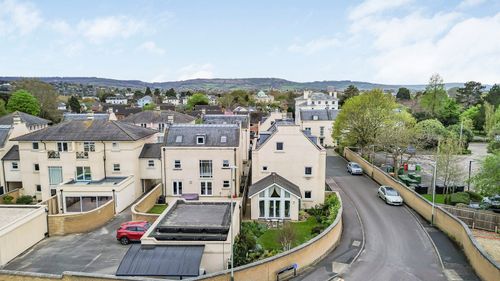 Property Image 28