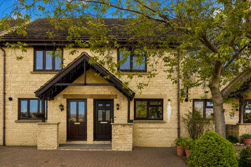 Property Image 0