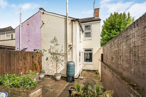 Property Image 11