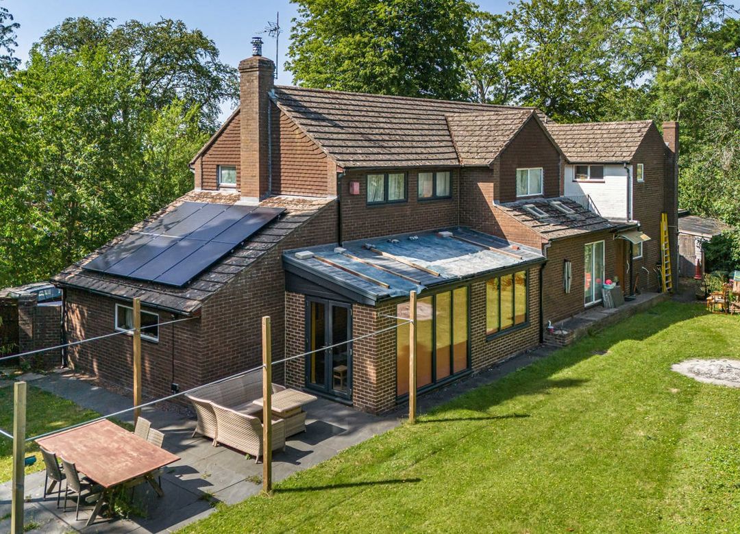 Property Image 0