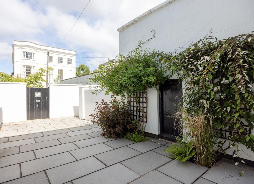 Property Image 25