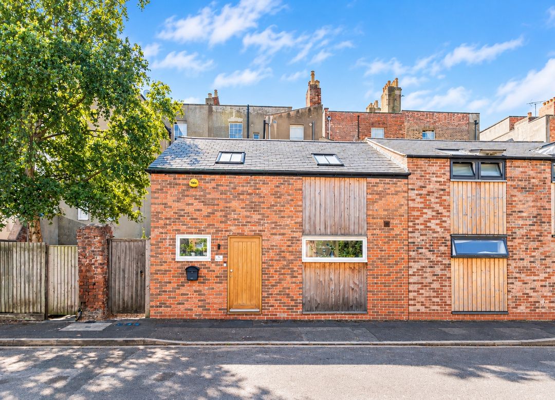 Property Image 0