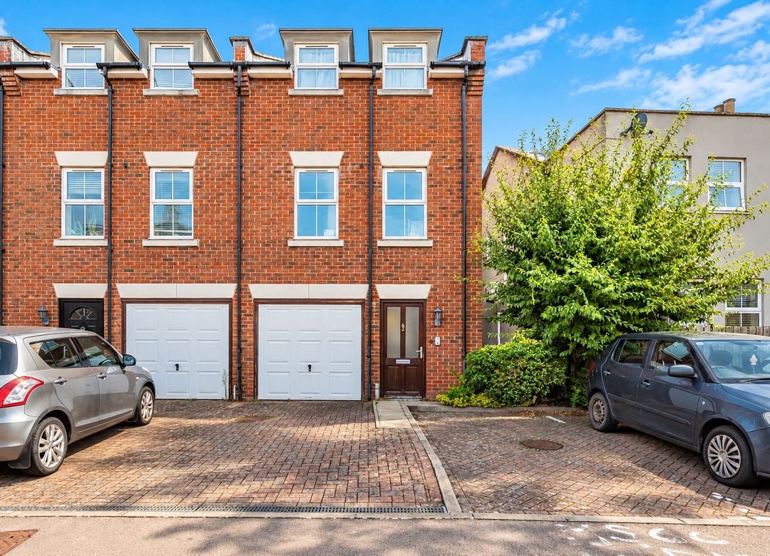 Property Image 0