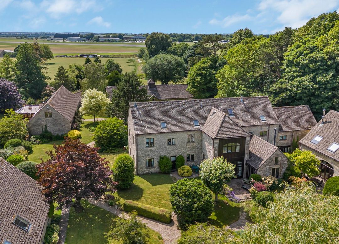 Property Image 0