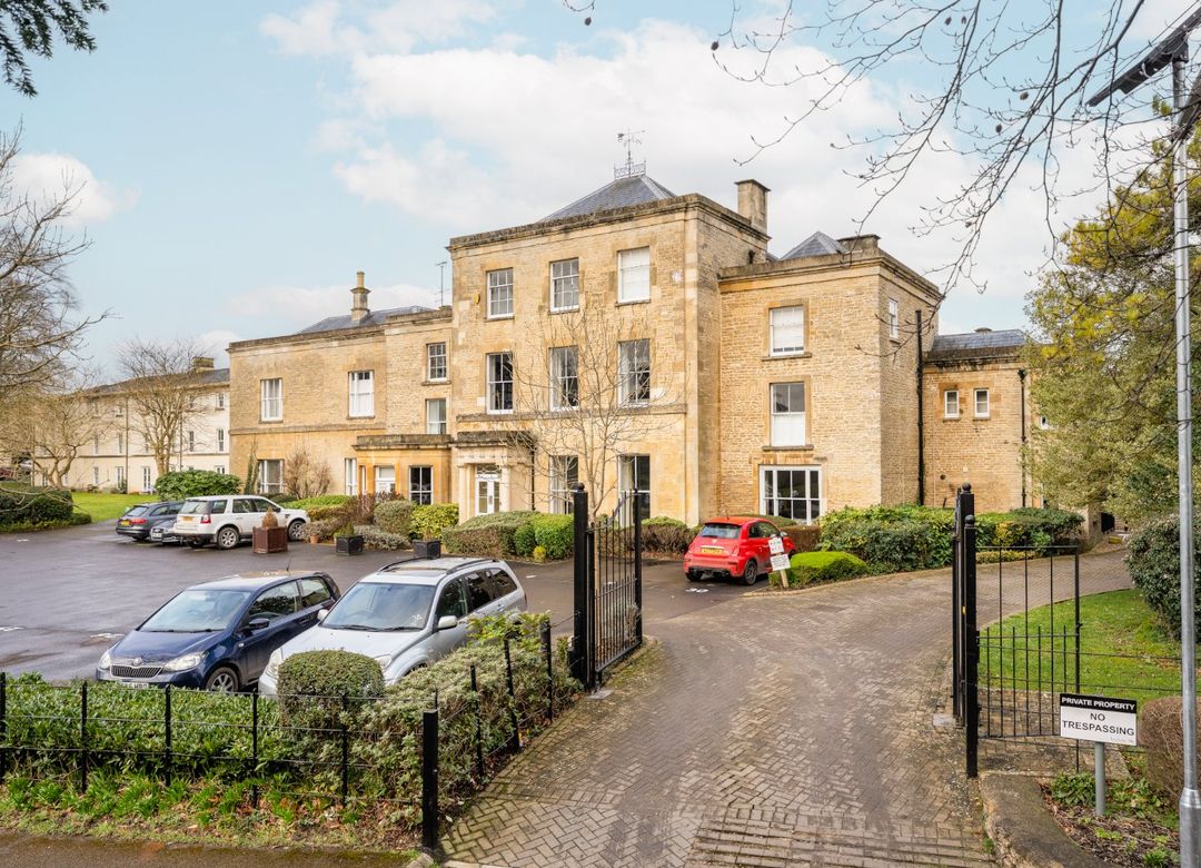 Property Image 0