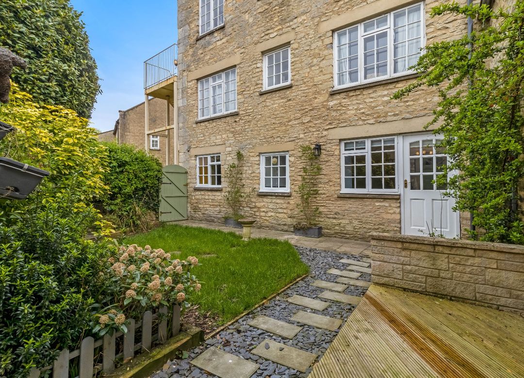 Property Image 0