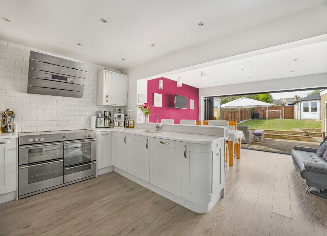 Property Image 0