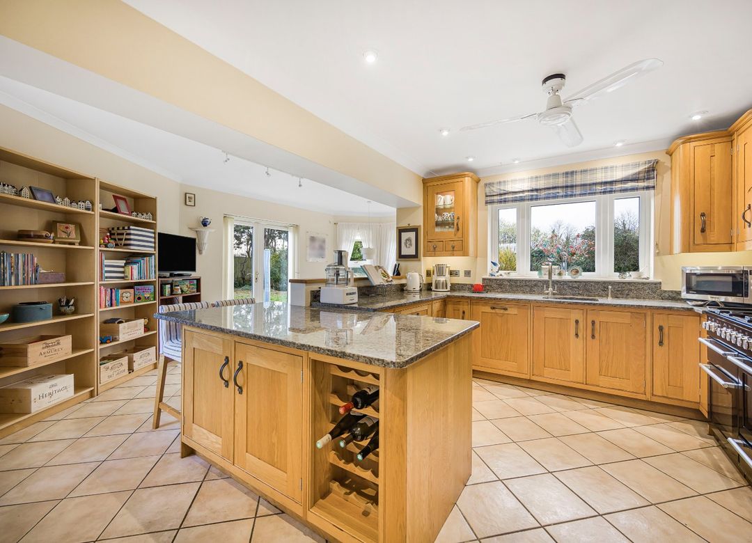 Property Image 4