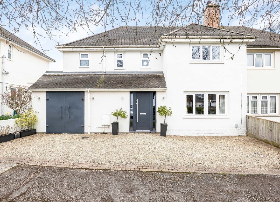 Property Image 0