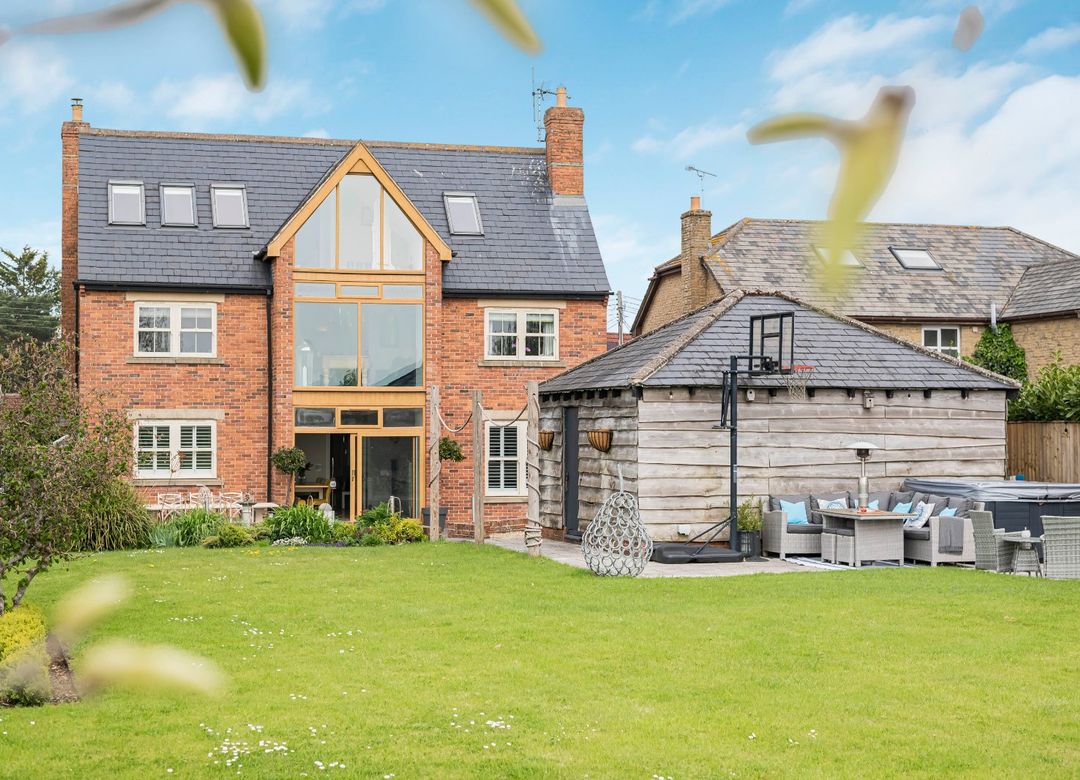 Property Image 0