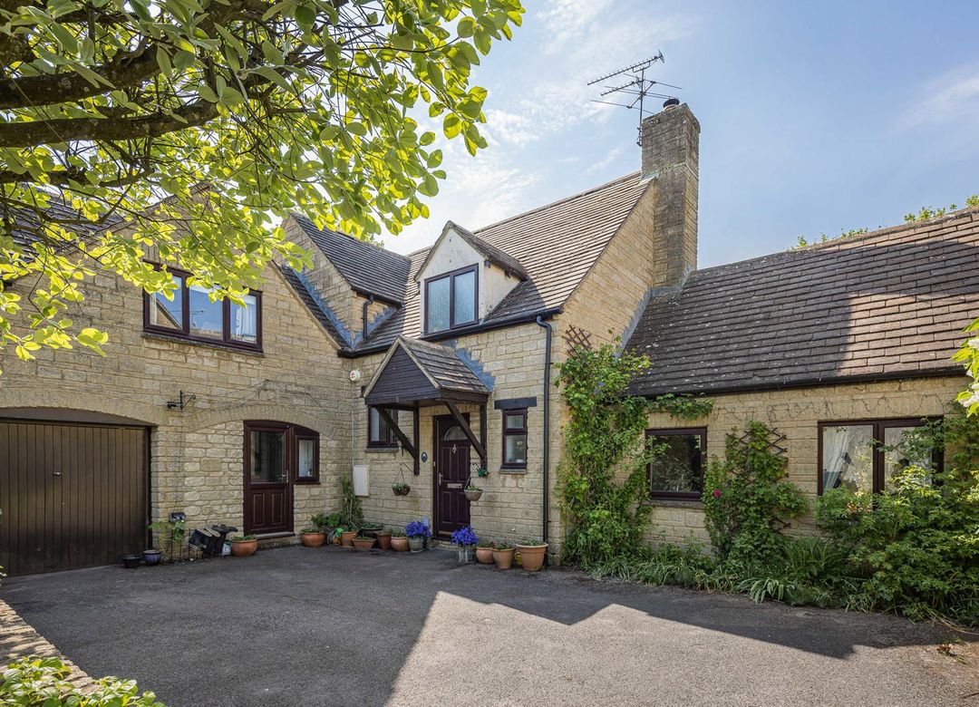 Property Image 0