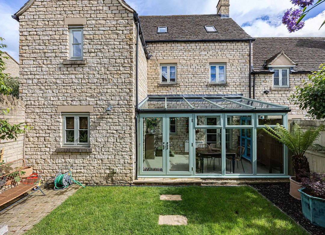 Property Image 0