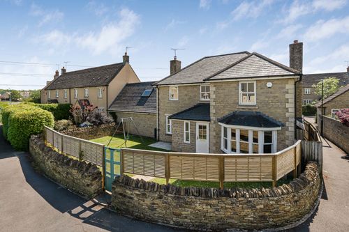 Property Image 0