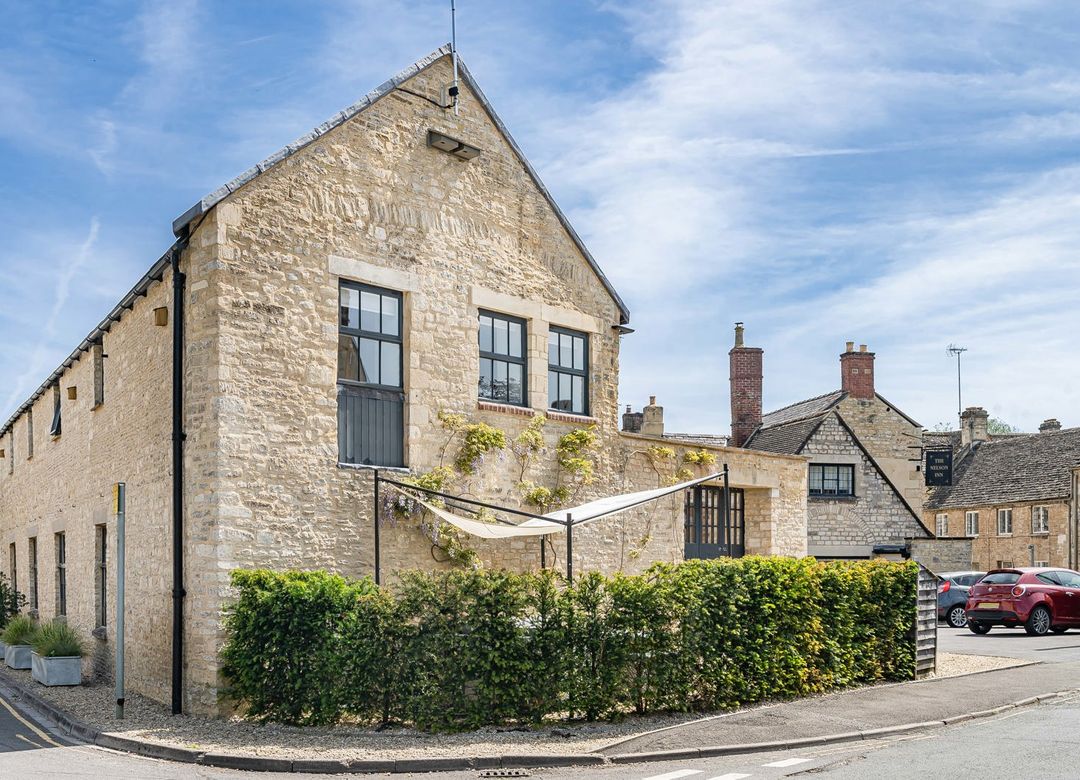 Property Image 0