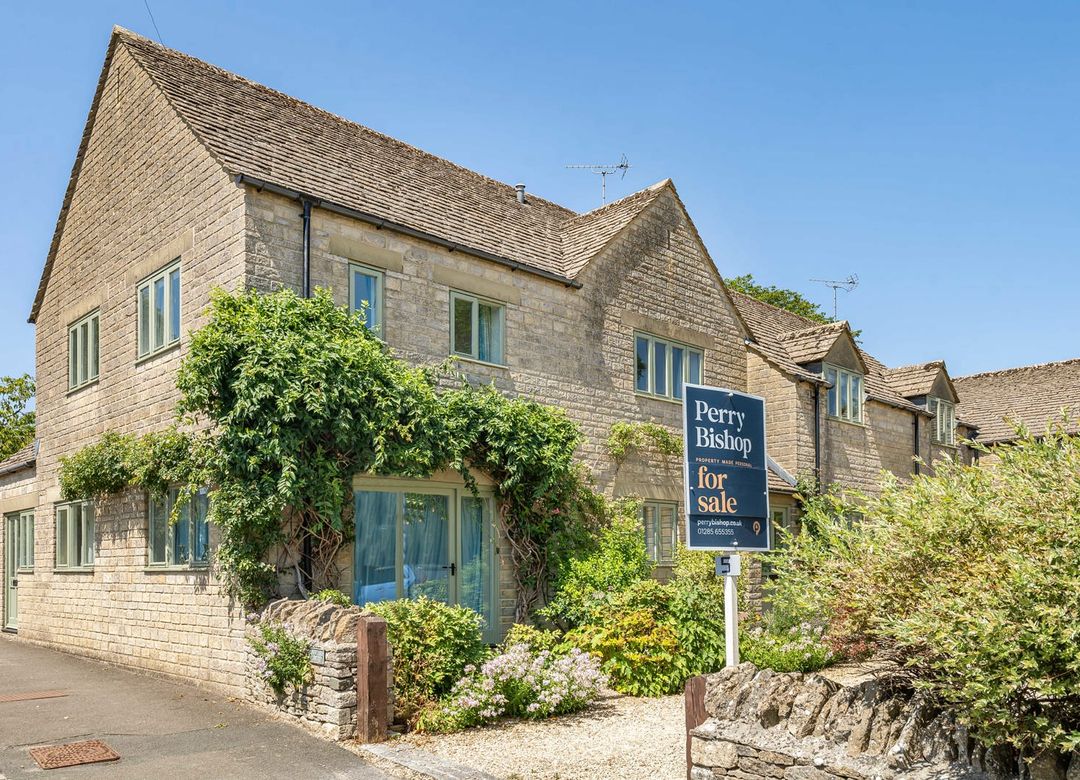 Property Image 0