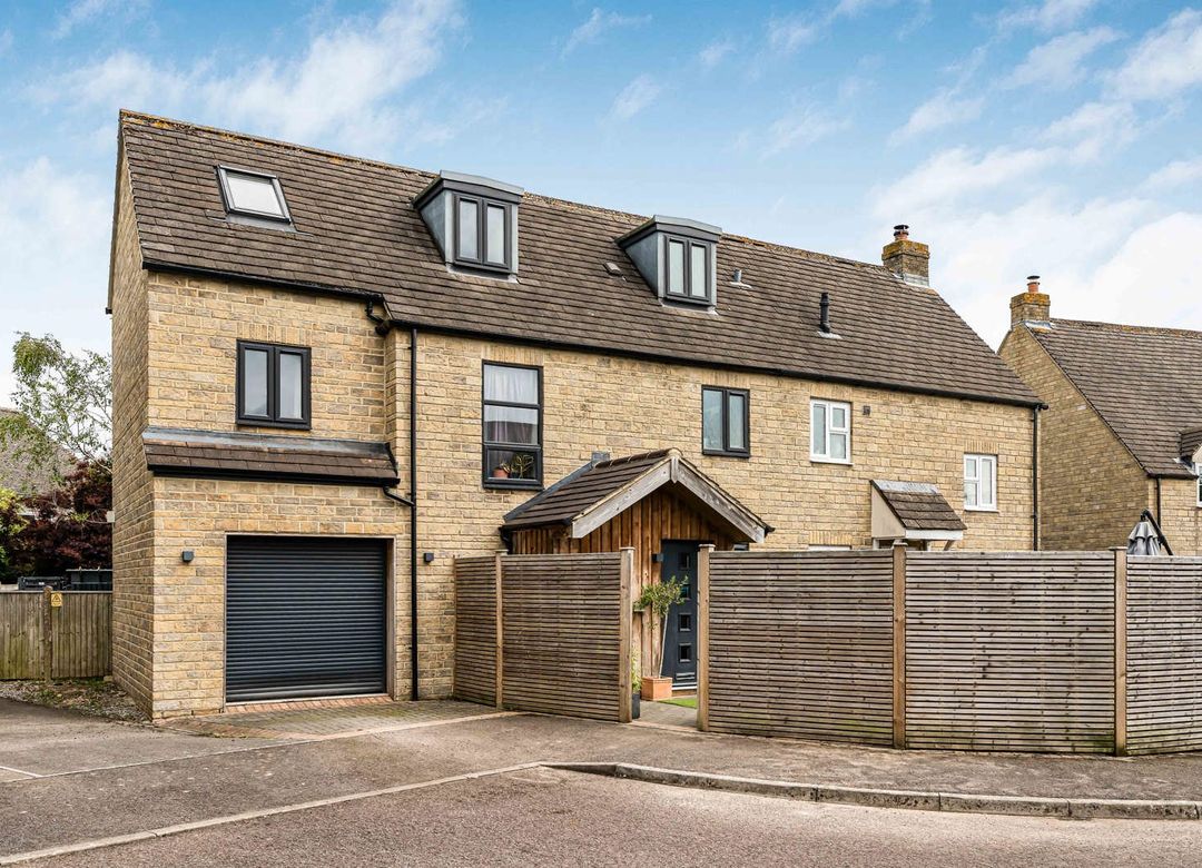 Property Image 0