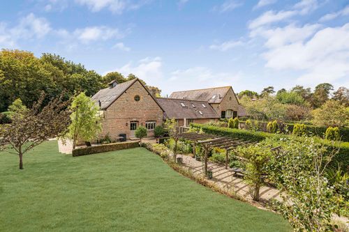 Property Image 0