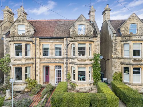 Property Image 0