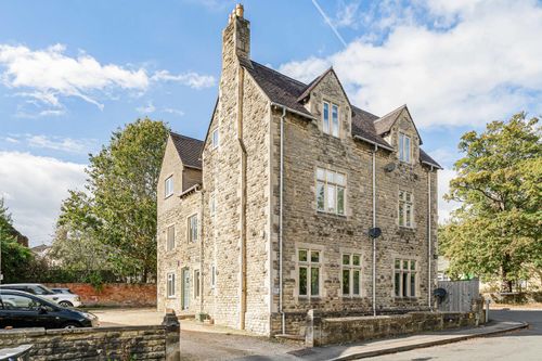 Property Image 0