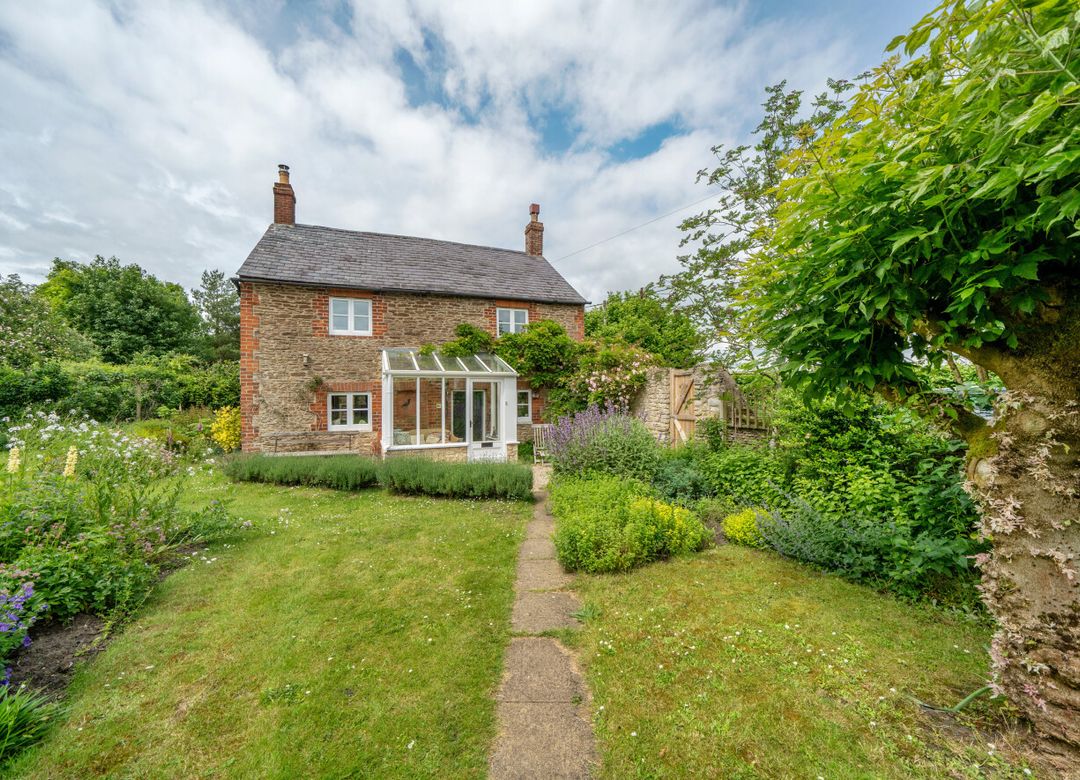 Property Image 0
