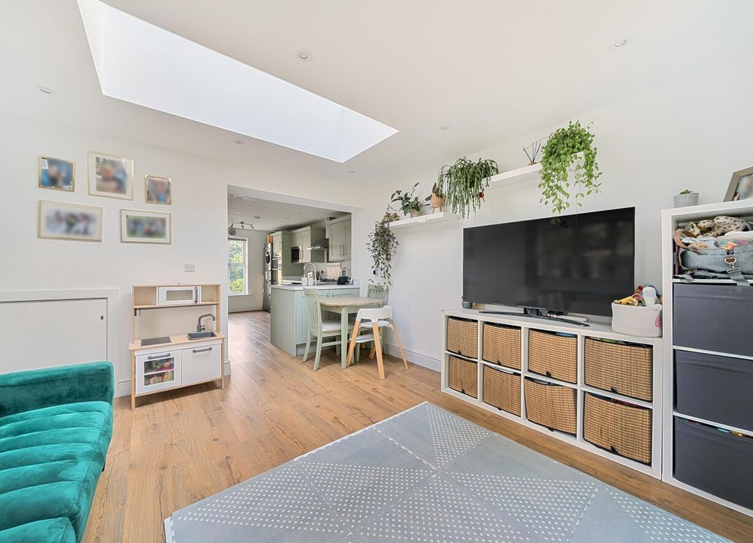 Property Image 4