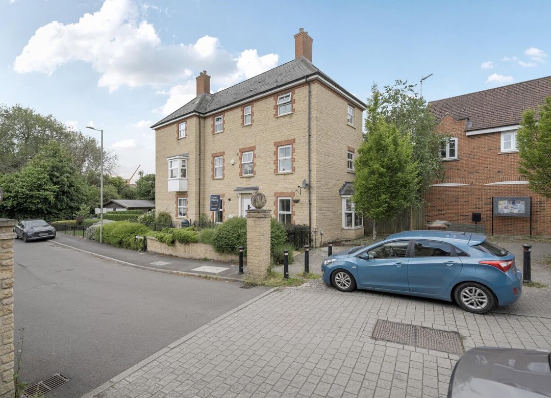 Property Image 0
