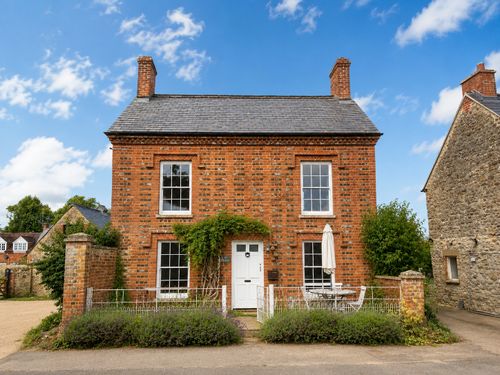 Property Image 0