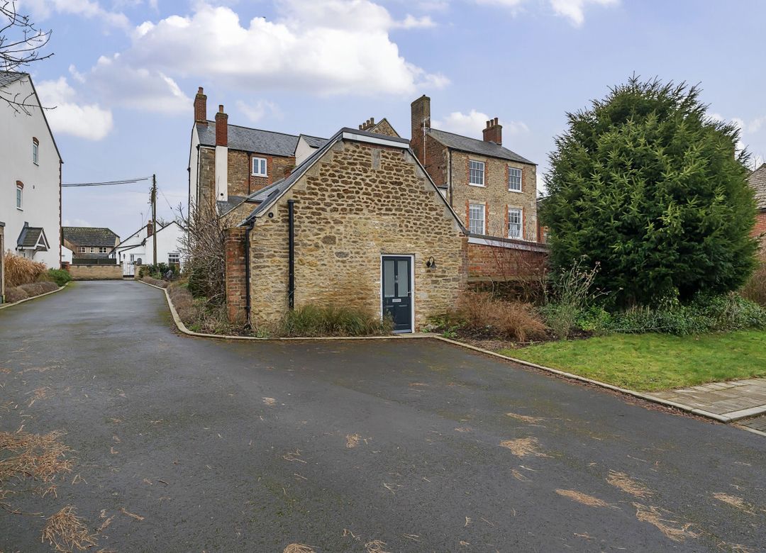 Property Image 0