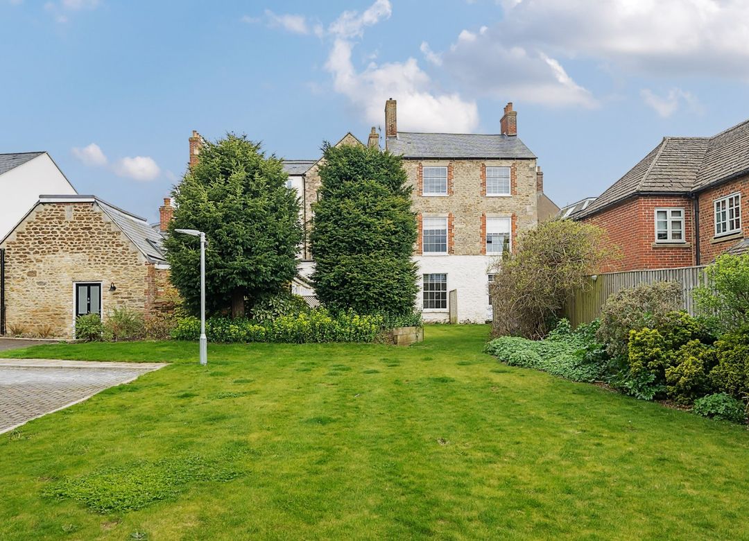 Property Image 12