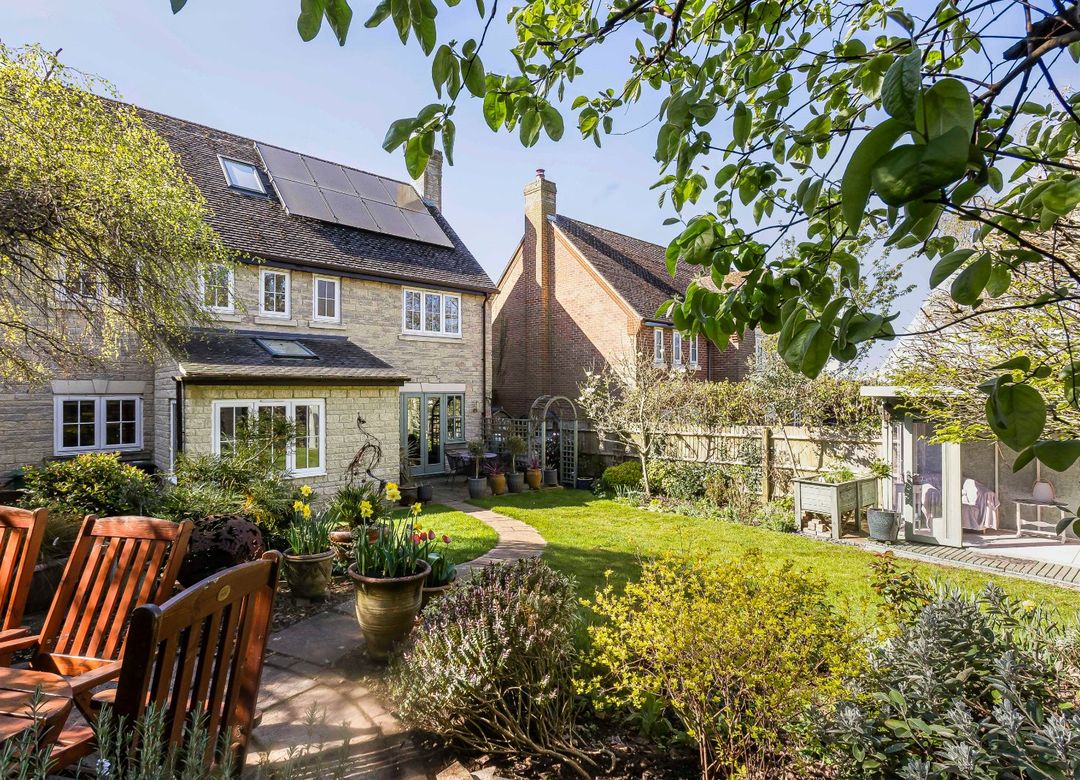 Property Image 0