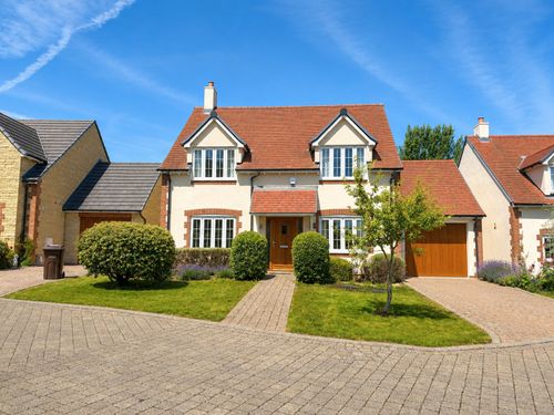 Property Image 0