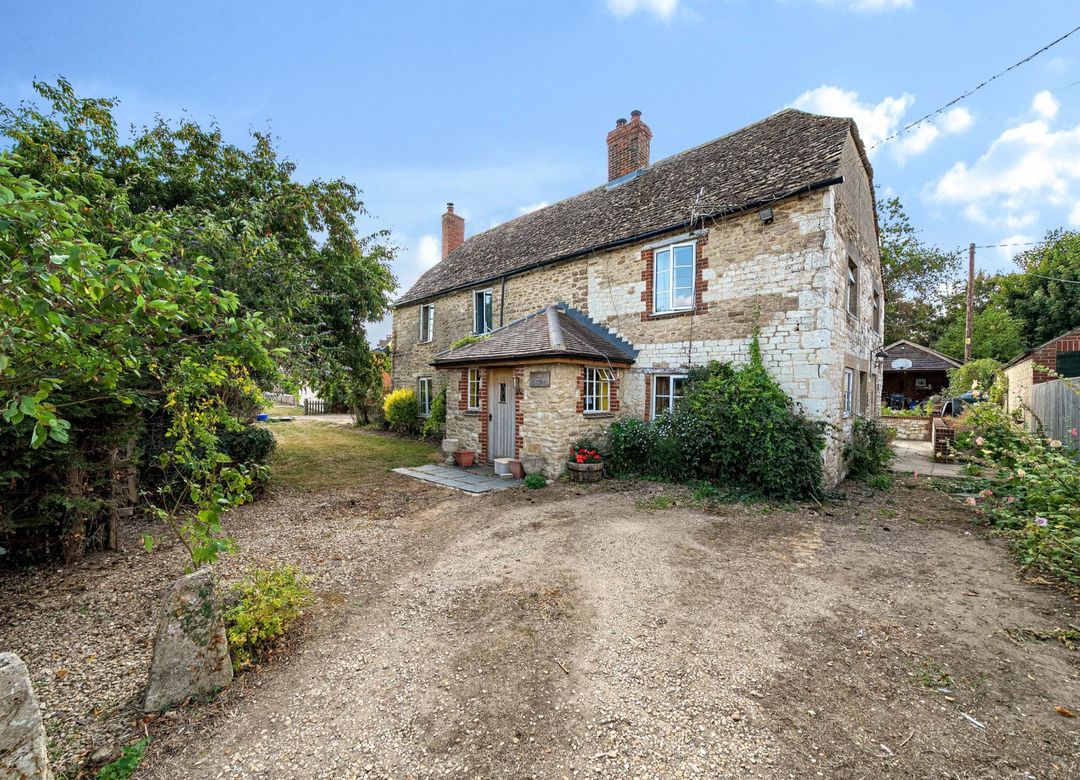 Property Image 0
