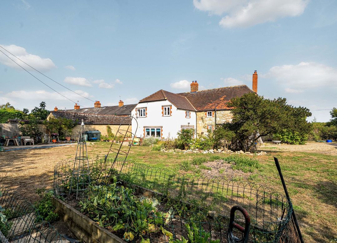 Property Image 0