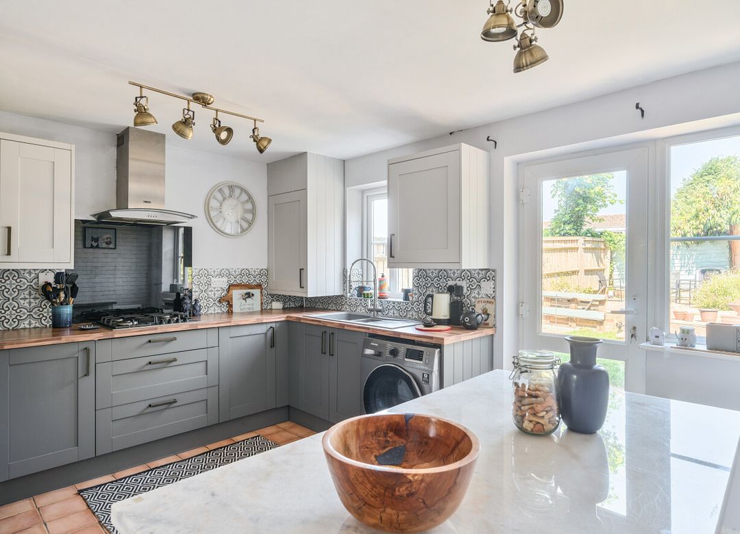 Property Image 0