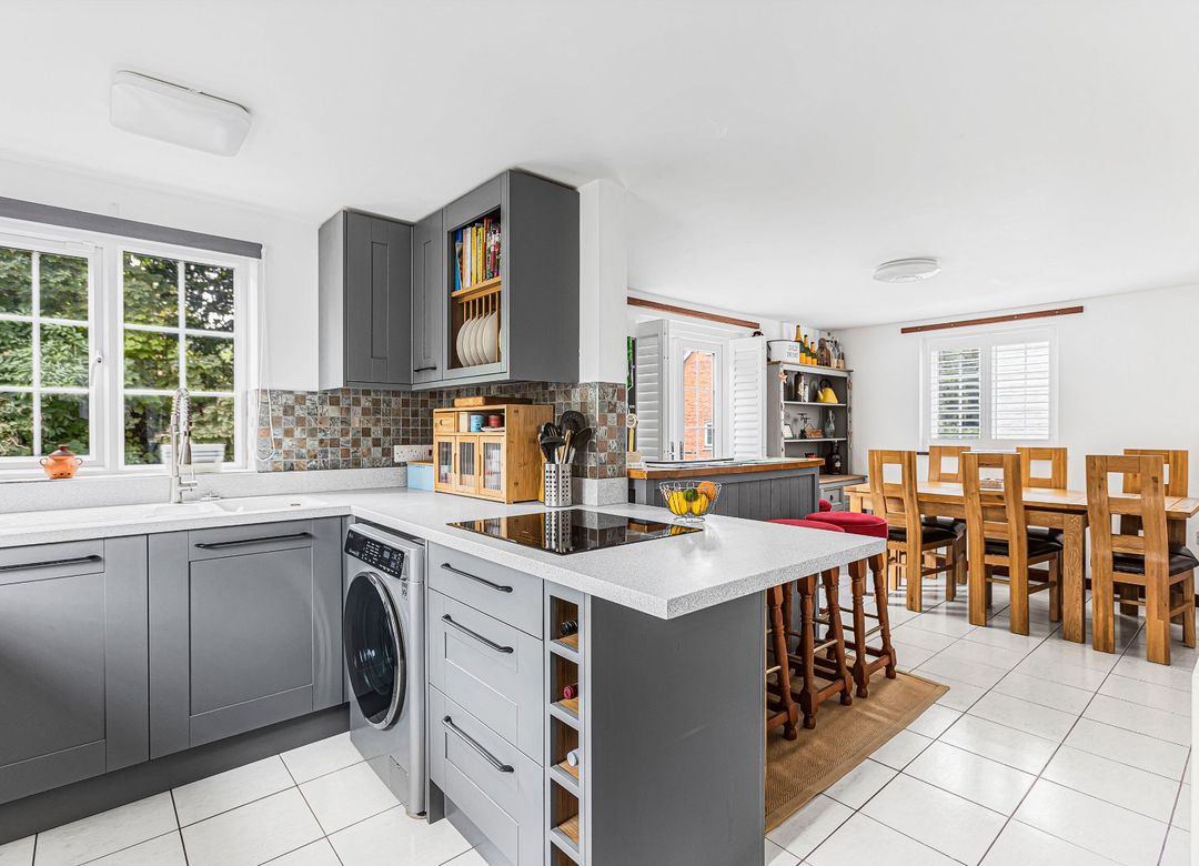 Property Image 0