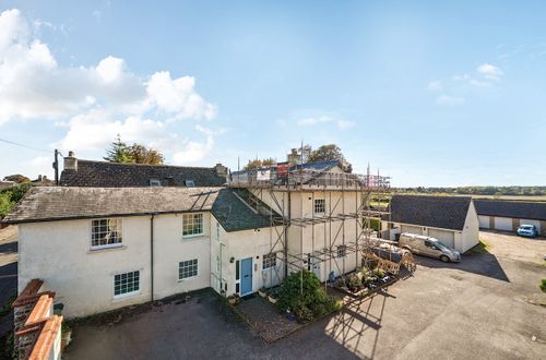 Property Image 0