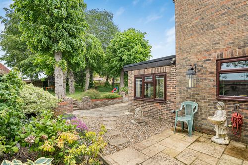 Property Image 0
