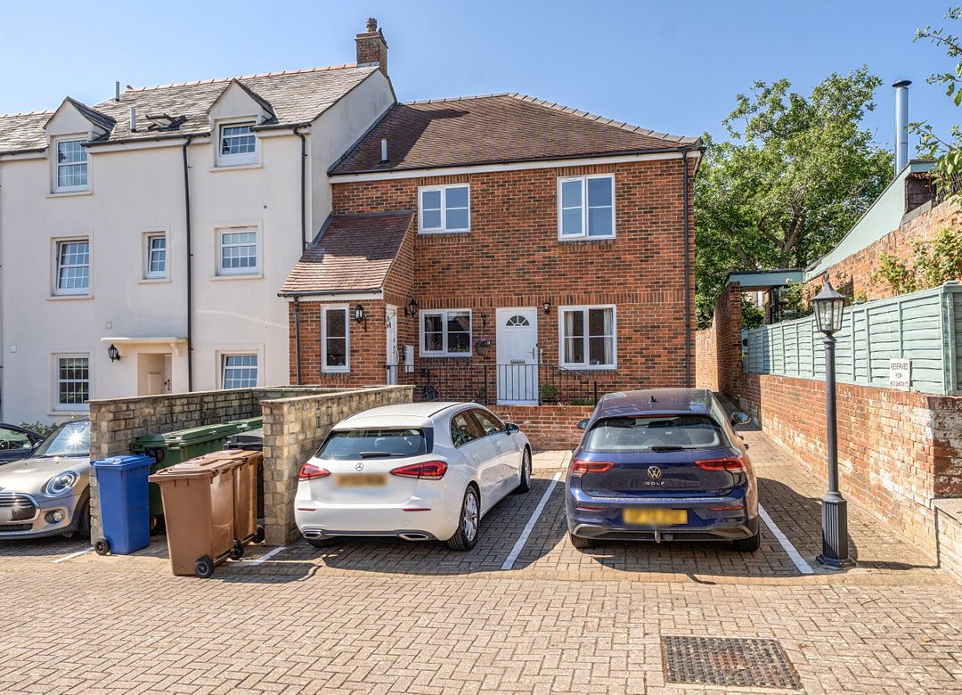 Property Image 0