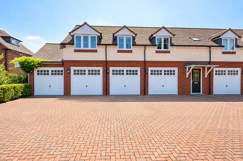 Property Image 0